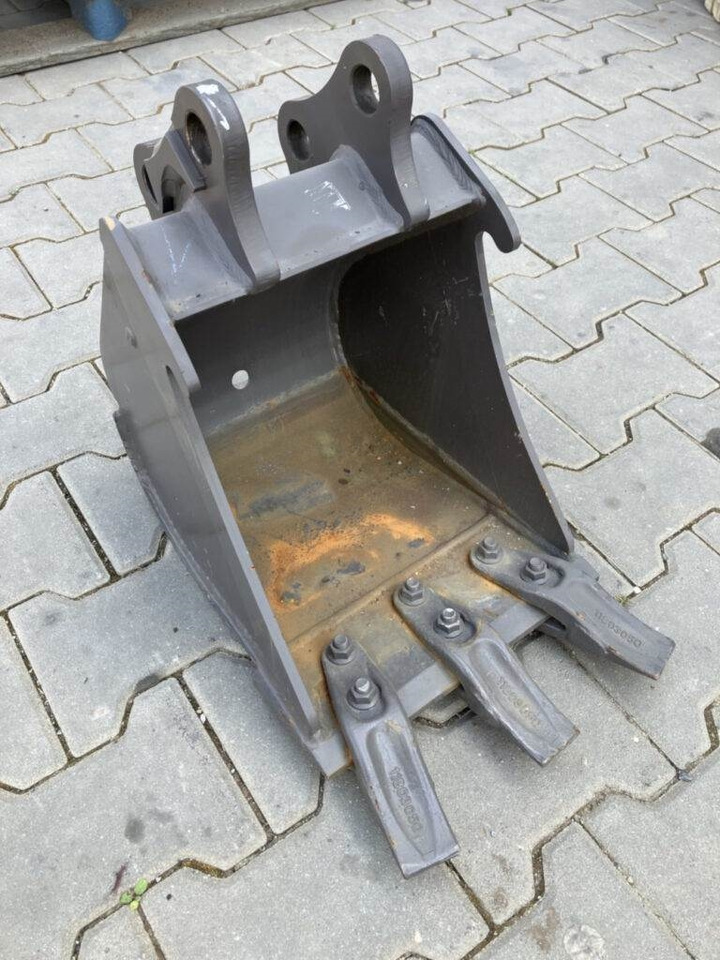 Volvo Tieflöffel mit Zähnen - Festanbau - Rýpadlo-nakladač: obrázek 1 Volvo Tieflöffel mit Zähnen - Festanbau - Rýpadlo-nakladač: obrázek 1