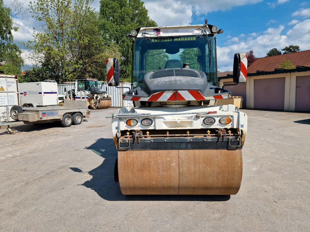 BOMAG BW 174 AP-4 AM Walze 12 Ton *Vibrator *Streuer - Silniční válec: obrázek 5 BOMAG BW 174 AP-4 AM Walze 12 Ton *Vibrator *Streuer - Silniční válec: obrázek 5