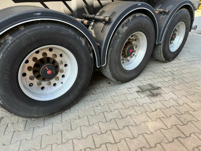 Carnehl CHKS/HH Kipperauflieger THERMO - Sklápěcí návěs: obrázek 5 Carnehl CHKS/HH Kipperauflieger THERMO - Sklápěcí návěs: obrázek 5