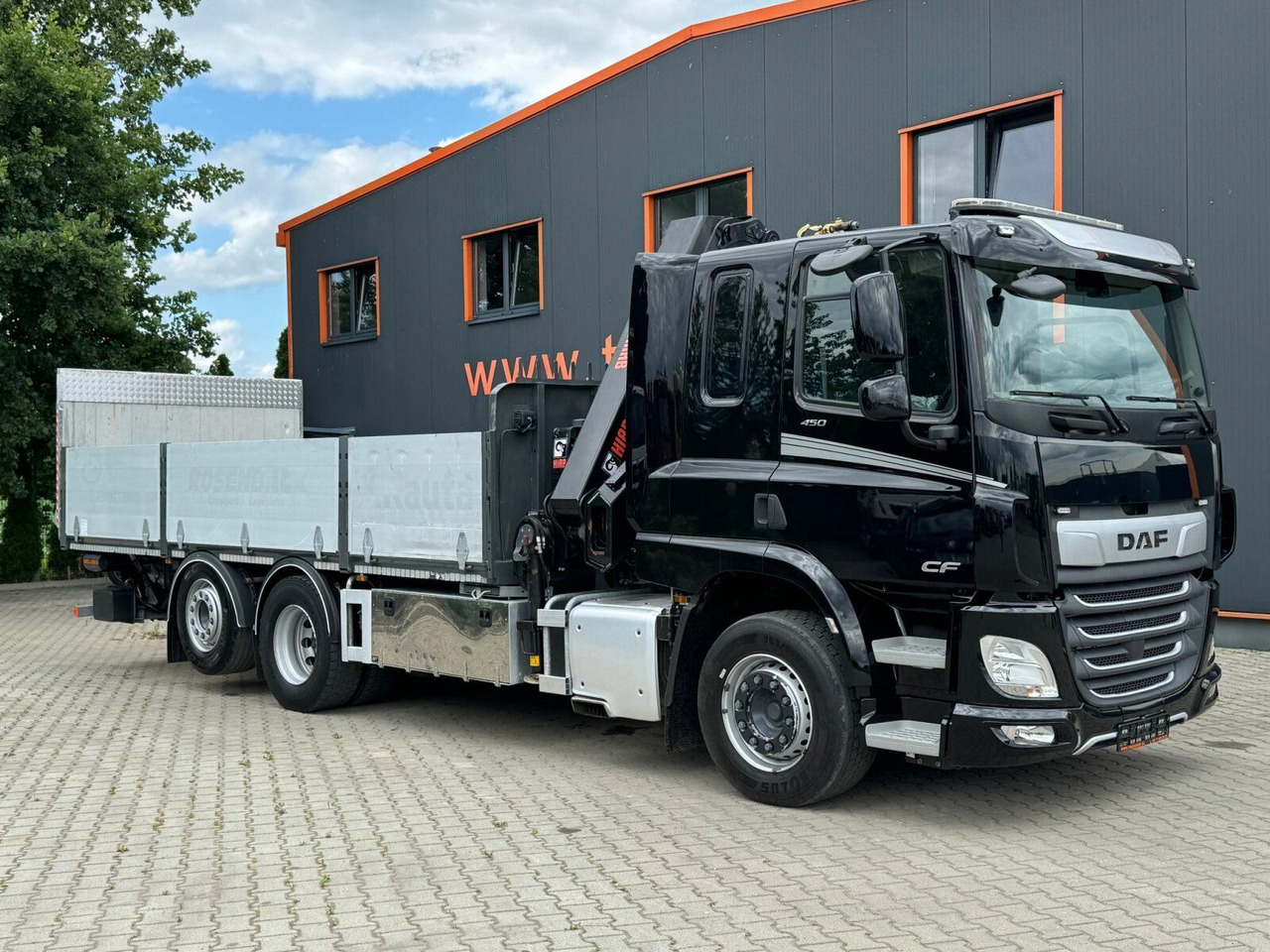 DAF CF 450 FAN 6x2 Pritsche mit Kran HIAB 188 E-6 - Auto s hydraulickou rukou: obrázek 4 DAF CF 450 FAN 6x2 Pritsche mit Kran HIAB 188 E-6 - Auto s hydraulickou rukou: obrázek 4