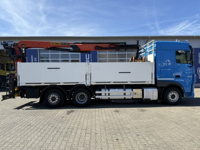Nákladní automobil valníkový/ Plošinový, Auto s hydraulickou rukou DAF XF 480 Pritsche Kran Plafinger 21000L: obrázek 8 Nákladní automobil valníkový/ Plošinový, Auto s hydraulickou rukou DAF XF 480 Pritsche Kran Plafinger 21000L: obrázek 8
