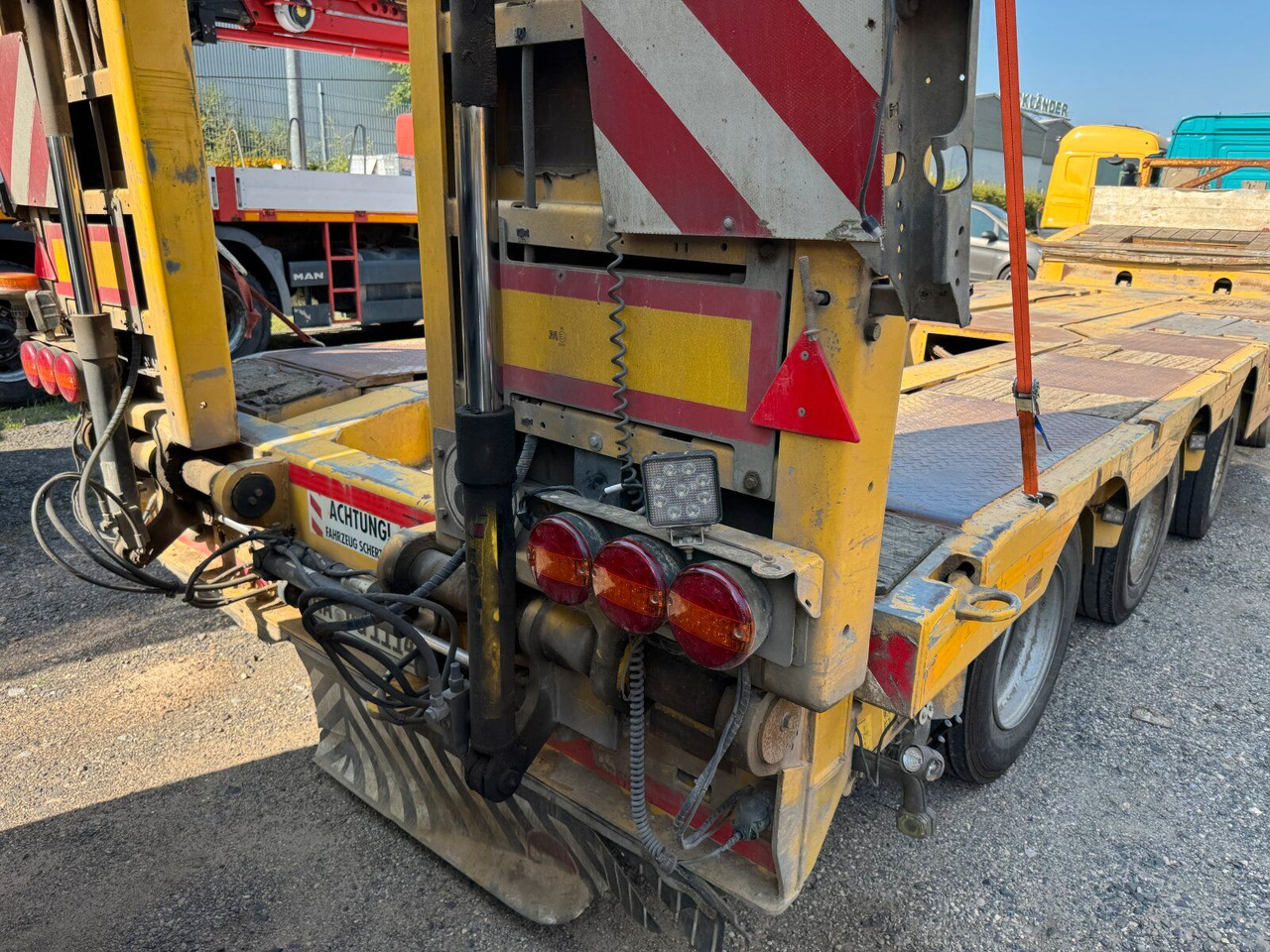 Podvalníkový návěs Faymonville F-S44-1ALN Multimax Radmulden Ausziehbar 69,8 T: obrázek 12