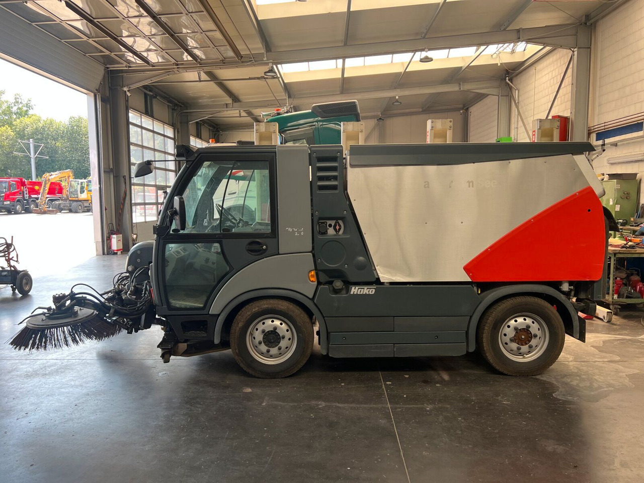 Hako Citymaster CM 2200 Kehrmaschine 2 m³ - Zametací vůz: obrázek 4 Hako Citymaster CM 2200 Kehrmaschine 2 m³ - Zametací vůz: obrázek 4