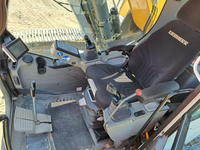 Liebherr LH40C Litronic Industry Long reach 43 Ton - Pásové rýpadlo: obrázek 5 Liebherr LH40C Litronic Industry Long reach 43 Ton - Pásové rýpadlo: obrázek 5