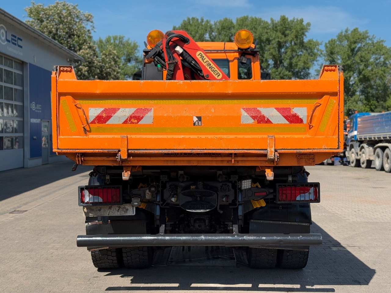 MAN TGA 18.360 4x4 Kipper Kran PALFINGER Winterd. - Sklápěč, Auto s hydraulickou rukou: obrázek 4 MAN TGA 18.360 4x4 Kipper Kran PALFINGER Winterd. - Sklápěč, Auto s hydraulickou rukou: obrázek 4