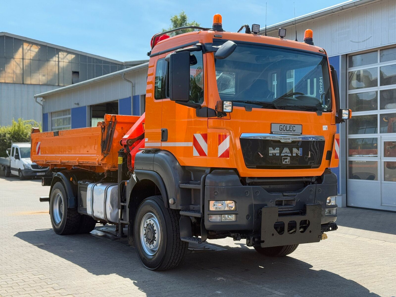 MAN TGA 18.360 4x4 Kipper Kran PALFINGER Winterd. - Sklápěč, Auto s hydraulickou rukou: obrázek 1 MAN TGA 18.360 4x4 Kipper Kran PALFINGER Winterd. - Sklápěč, Auto s hydraulickou rukou: obrázek 1