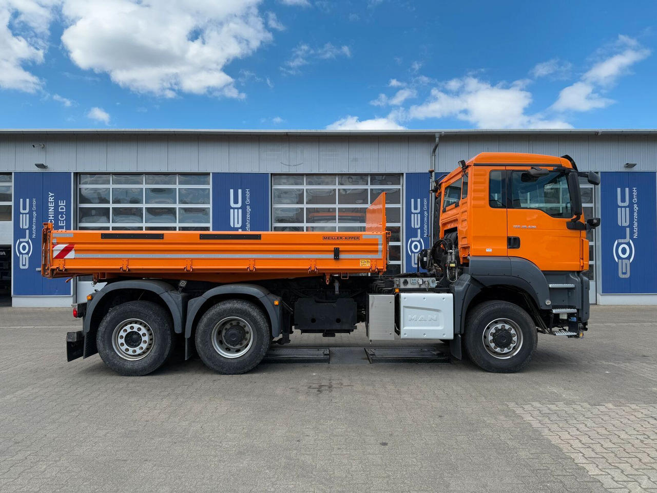 MAN TGS 28.420 6x4-4 Meiller Kipper Winterdienst - Sklápěč: obrázek 2 MAN TGS 28.420 6x4-4 Meiller Kipper Winterdienst - Sklápěč: obrázek 2