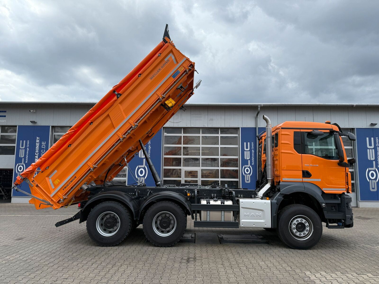 MAN TGS 33.440 6x4 Kipper MEILLER Bordmatik Frontpl. - Sklápěč: obrázek 4 MAN TGS 33.440 6x4 Kipper MEILLER Bordmatik Frontpl. - Sklápěč: obrázek 4