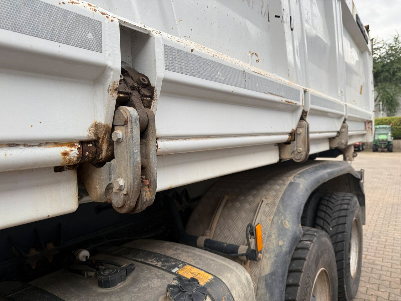 Sklápěč Mercedes-Benz 4145 8x8 Meiler Dreiseitenkipper Bordmatik: obrázek 19