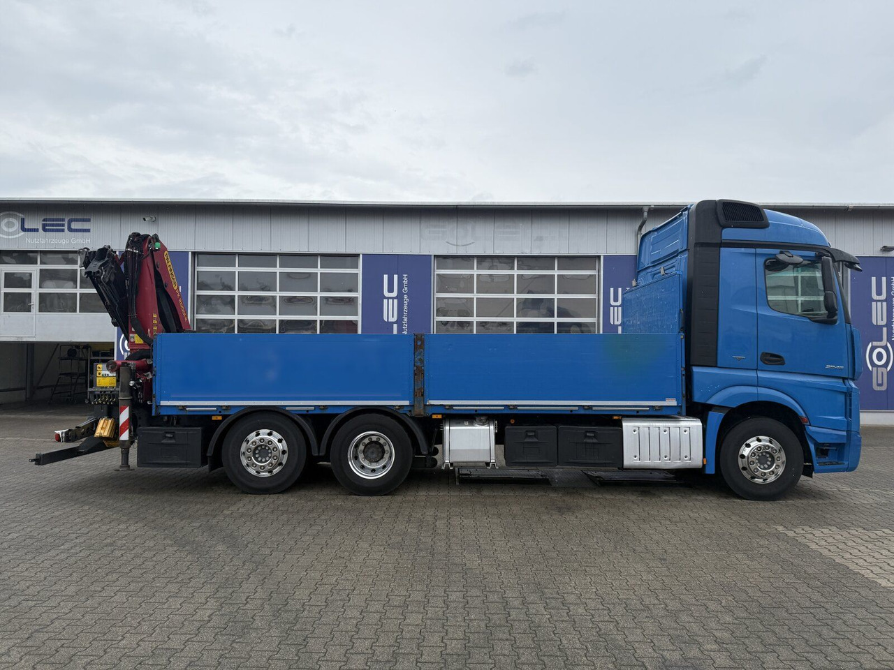 Mercedes-Benz ACTROS 2545 6x2 Pritsche Kran Palfinger PK20001K - Auto s hydraulickou rukou: obrázek 2 Mercedes-Benz ACTROS 2545 6x2 Pritsche Kran Palfinger PK20001K - Auto s hydraulickou rukou: obrázek 2
