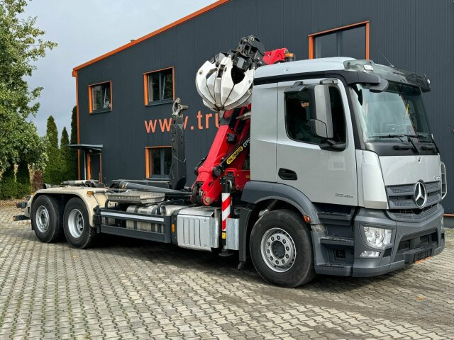Mercedes-Benz ACTROS 2546 6x2 Abrollkip Kran Palfinger Q150Z95 - Hákový nosič kontejnerů, Auto s hydraulickou rukou: obrázek 1 Mercedes-Benz ACTROS 2546 6x2 Abrollkip Kran Palfinger Q150Z95 - Hákový nosič kontejnerů, Auto s hydraulickou rukou: obrázek 1
