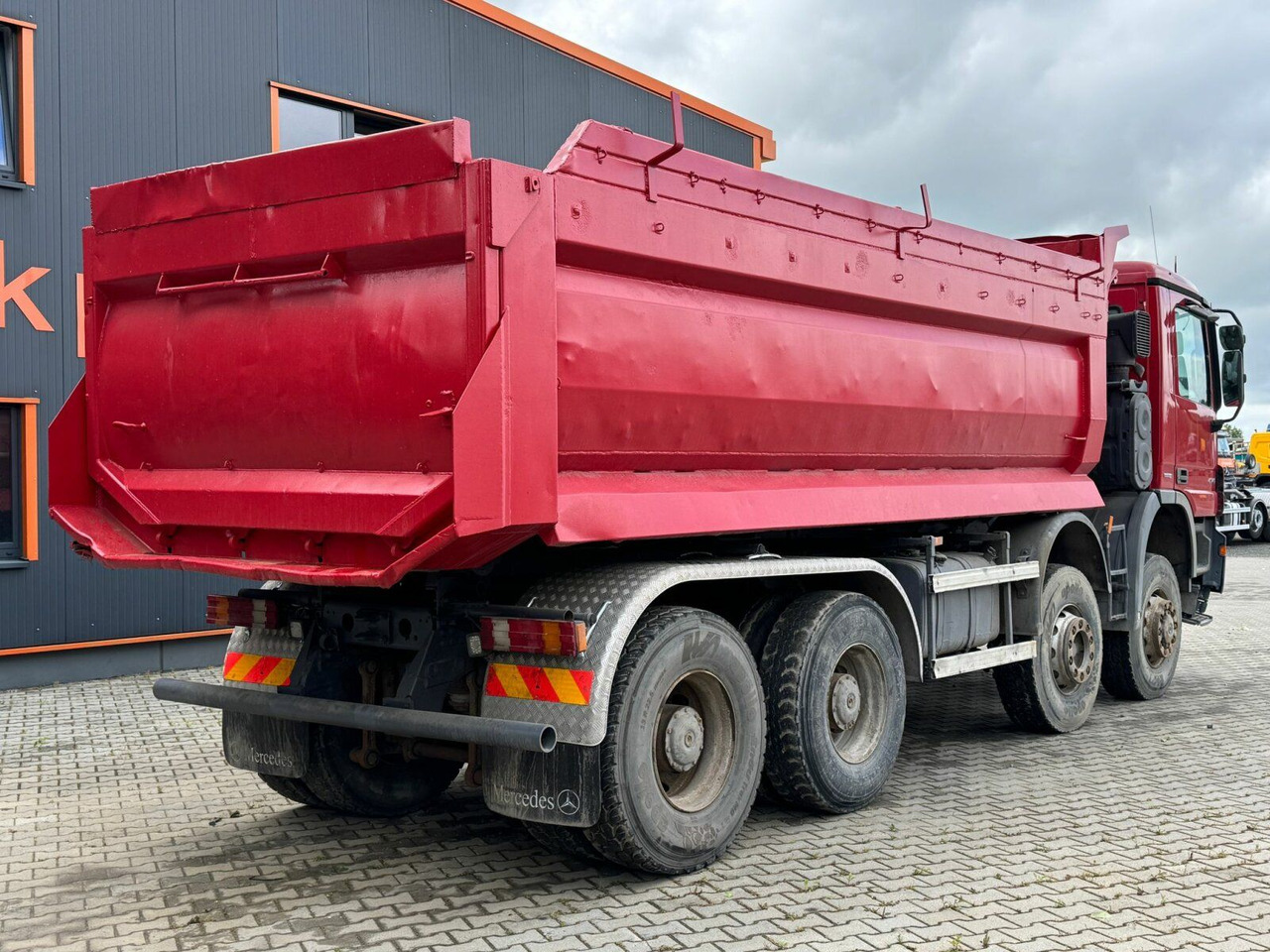 Mercedes-Benz ACTROS 4141 EURO4 8x8 Muldenkipper - Sklápěč: obrázek 5 Mercedes-Benz ACTROS 4141 EURO4 8x8 Muldenkipper - Sklápěč: obrázek 5