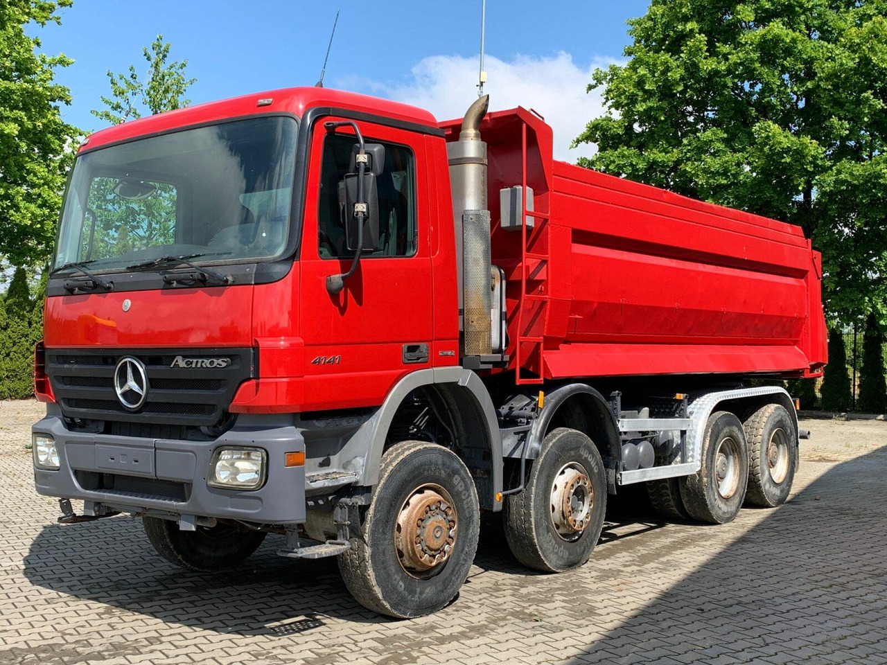 Mercedes-Benz ACTROS 4141 EURO4 8x8 Muldenkipper - Sklápěč: obrázek 2 Mercedes-Benz ACTROS 4141 EURO4 8x8 Muldenkipper - Sklápěč: obrázek 2