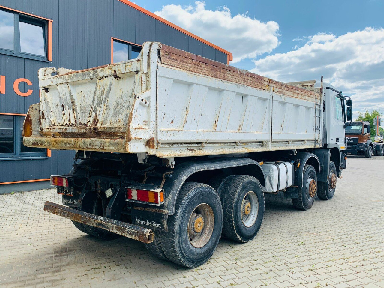 Mercedes-Benz ACTROS 4144 8x8 EURO4 DSK Meiller - Sklápěč: obrázek 3 Mercedes-Benz ACTROS 4144 8x8 EURO4 DSK Meiller - Sklápěč: obrázek 3