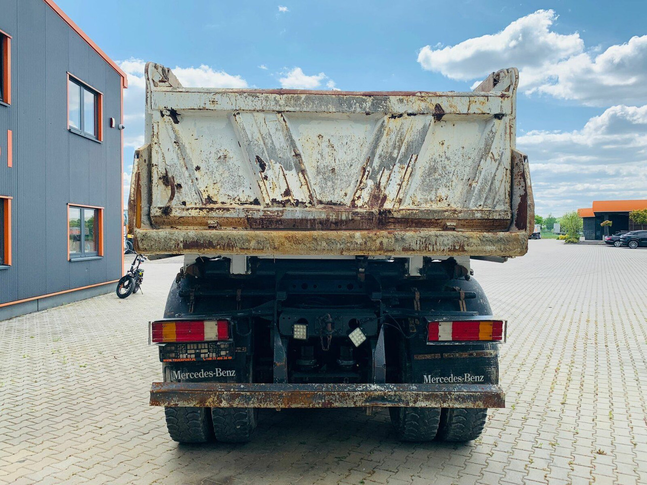 Mercedes-Benz ACTROS 4144 8x8 EURO4 DSK Meiller - Sklápěč: obrázek 5 Mercedes-Benz ACTROS 4144 8x8 EURO4 DSK Meiller - Sklápěč: obrázek 5