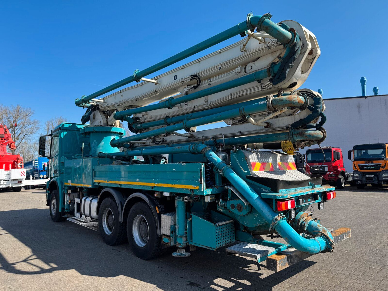Mercedes-Benz AROCS 2844 6x4 Euro 6 Betonpumpe SERMAC 5Z33 - Autočerpadlo: obrázek 5 Mercedes-Benz AROCS 2844 6x4 Euro 6 Betonpumpe SERMAC 5Z33 - Autočerpadlo: obrázek 5