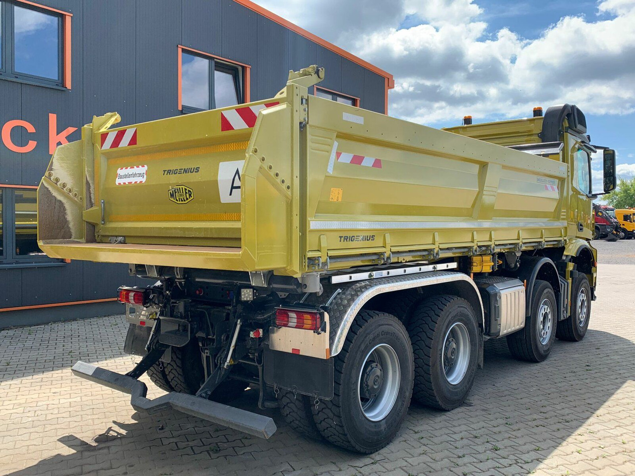 Mercedes-Benz AROCS 3248 8x4 Euro 6 Meiller Kipper Bordmatik - Sklápěč: obrázek 5 Mercedes-Benz AROCS 3248 8x4 Euro 6 Meiller Kipper Bordmatik - Sklápěč: obrázek 5