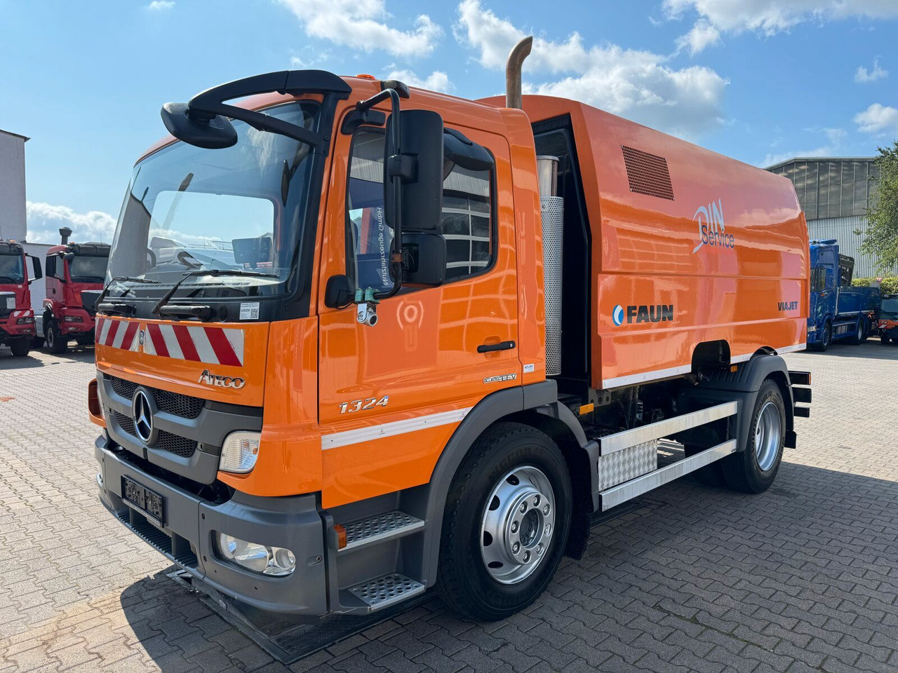 Mercedes-Benz ATEGO 1324 4x2 Kehrmaschine FAUN Viajet 6R/H - Zametací vůz: obrázek 2 Mercedes-Benz ATEGO 1324 4x2 Kehrmaschine FAUN Viajet 6R/H - Zametací vůz: obrázek 2