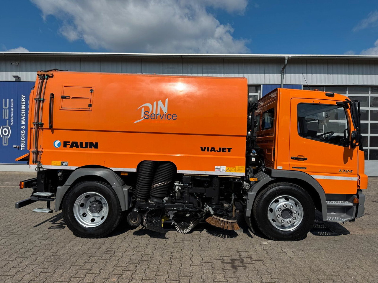 Mercedes-Benz ATEGO 1324 4x2 Kehrmaschine FAUN Viajet 6R/H - Zametací vůz: obrázek 3 Mercedes-Benz ATEGO 1324 4x2 Kehrmaschine FAUN Viajet 6R/H - Zametací vůz: obrázek 3
