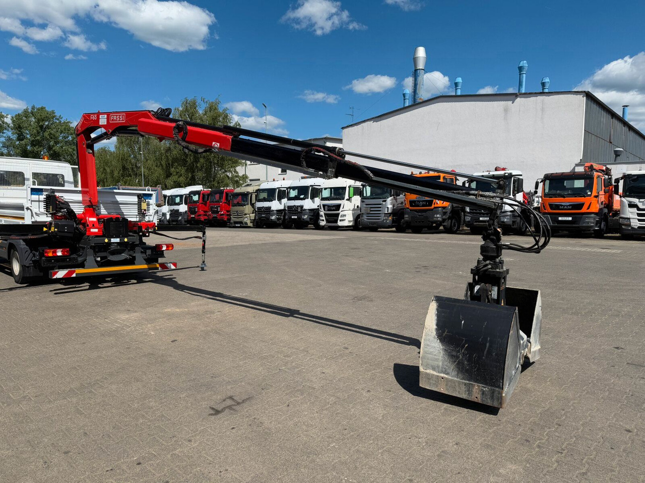 Dodávka sklápěč Mercedes-Benz ATEGO 818 4x2 Euro 6 Kipper Kran FASSI F65B.0.22: obrázek 20