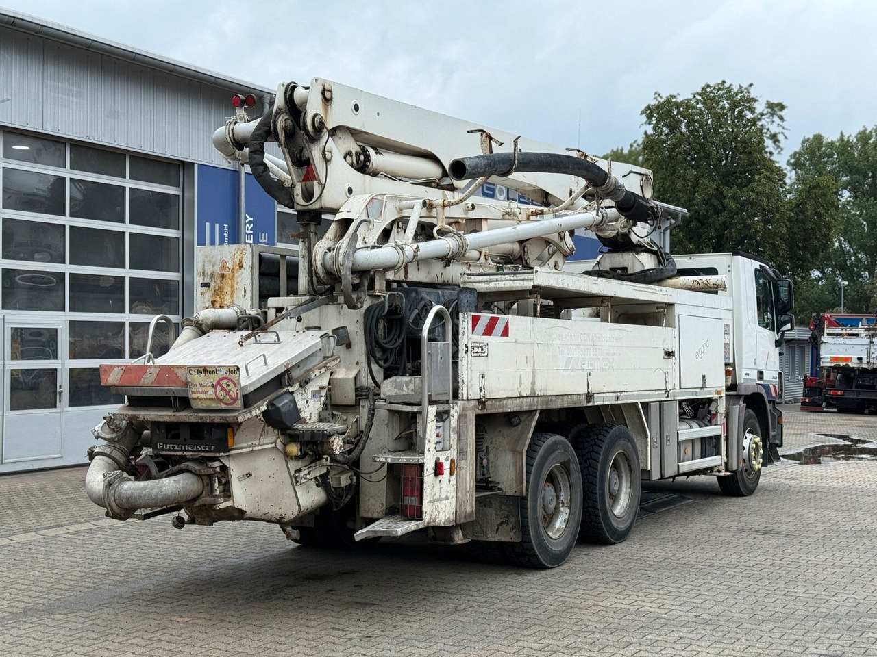 Mercedes-Benz Actros 2636 6x4 Betonpumpe Putzmeister 24-4 16H - Autočerpadlo: obrázek 3 Mercedes-Benz Actros 2636 6x4 Betonpumpe Putzmeister 24-4 16H - Autočerpadlo: obrázek 3