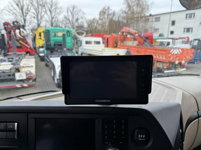 Mercedes-Benz Actros 4x2 Pritsche Plane Laderampe + Anhänger - Plachtový nákladní auto: obrázek 5 Mercedes-Benz Actros 4x2 Pritsche Plane Laderampe + Anhänger - Plachtový nákladní auto: obrázek 5