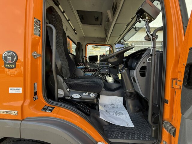 Zametací vůz Mercedes-Benz Atego 1324 4x2 Kehrmaschine Viajet 6R/L: obrázek 15 Zametací vůz Mercedes-Benz Atego 1324 4x2 Kehrmaschine Viajet 6R/L: obrázek 15
