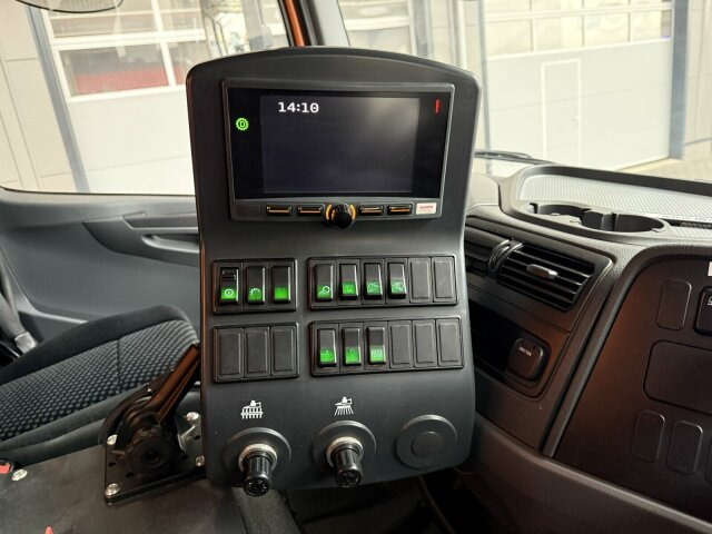 Mercedes-Benz Atego Kehrmaschine BUCHER CITYFANT 5000 - Zametací vůz: obrázek 4 Mercedes-Benz Atego Kehrmaschine BUCHER CITYFANT 5000 - Zametací vůz: obrázek 4