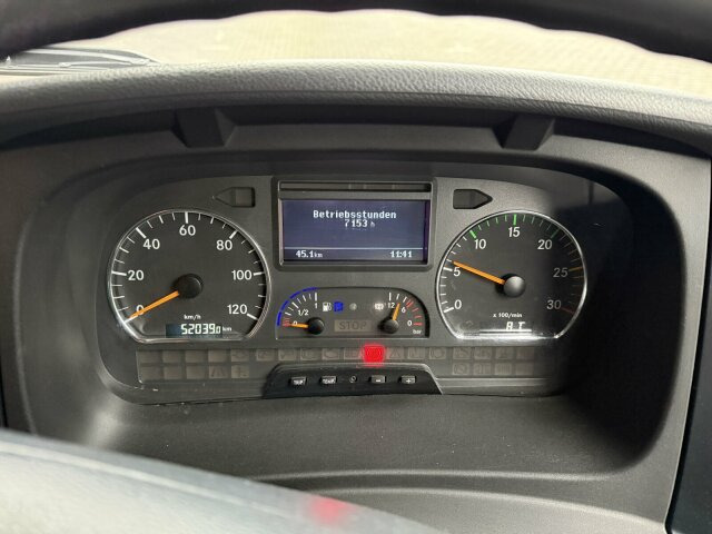 Mercedes-Benz Atego Kehrmaschine BUCHER CITYFANT 5000 - Zametací vůz: obrázek 2 Mercedes-Benz Atego Kehrmaschine BUCHER CITYFANT 5000 - Zametací vůz: obrázek 2