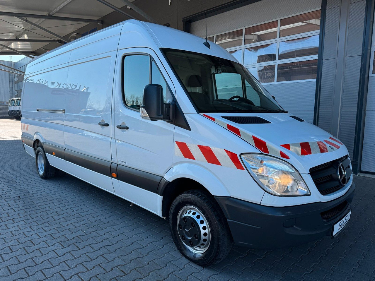 Mercedes-Benz Sprinter MB TV-Fzg mit Rausch Inspektion Einheit - Čistič odpadových jam: obrázek 2 Mercedes-Benz Sprinter MB TV-Fzg mit Rausch Inspektion Einheit - Čistič odpadových jam: obrázek 2