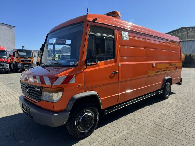 Čistič odpadových jam Mercedes-Benz Vario 614D TV Inspektionsanl RCA RAUSCH ELKA 600: obrázek 8