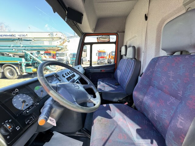 Čistič odpadových jam Mercedes-Benz Vario 614D TV Inspektionsanl RCA RAUSCH ELKA 600: obrázek 12