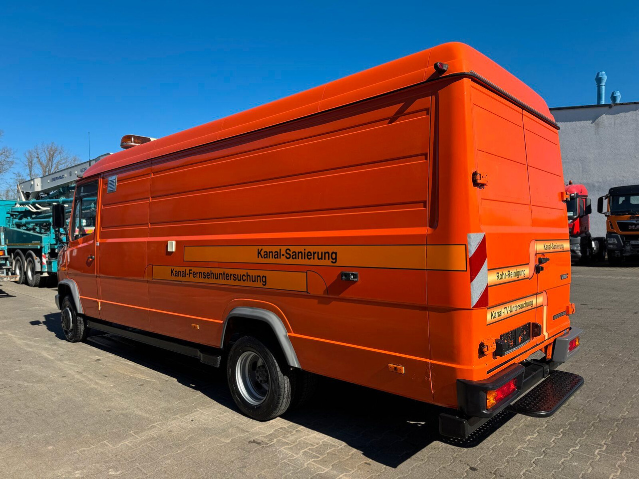 Mercedes-Benz Vario 614D TV Inspektionsanl RCA RAUSCH ELKA 600 - Čistič odpadových jam: obrázek 5 Mercedes-Benz Vario 614D TV Inspektionsanl RCA RAUSCH ELKA 600 - Čistič odpadových jam: obrázek 5