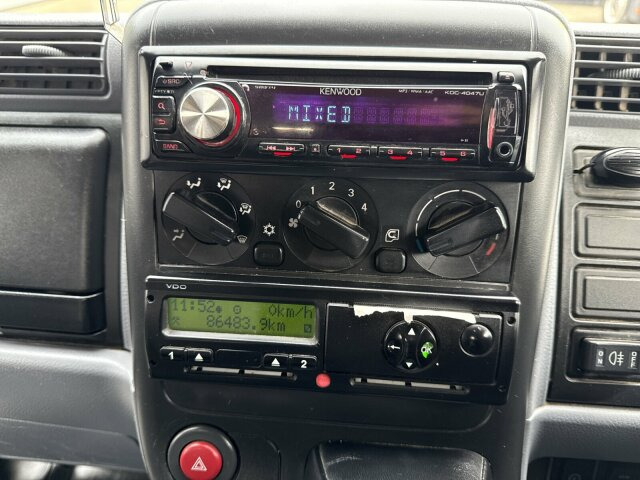 Mitsubishi Canter FUSO Kehrmaschine BROCK SL140 4 m³ - Zametací vůz: obrázek 4 Mitsubishi Canter FUSO Kehrmaschine BROCK SL140 4 m³ - Zametací vůz: obrázek 4