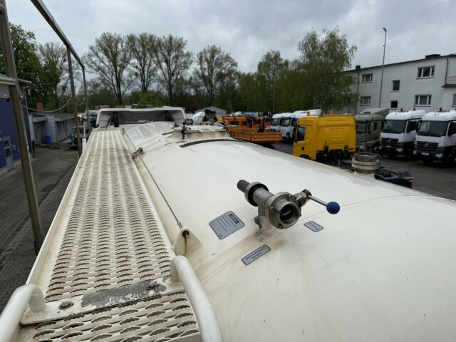 Silo cisterna O.ME.P.S Silo Auflieger 27 m³ - Asche, Gülle: obrázek 12 Silo cisterna O.ME.P.S Silo Auflieger 27 m³ - Asche, Gülle: obrázek 12