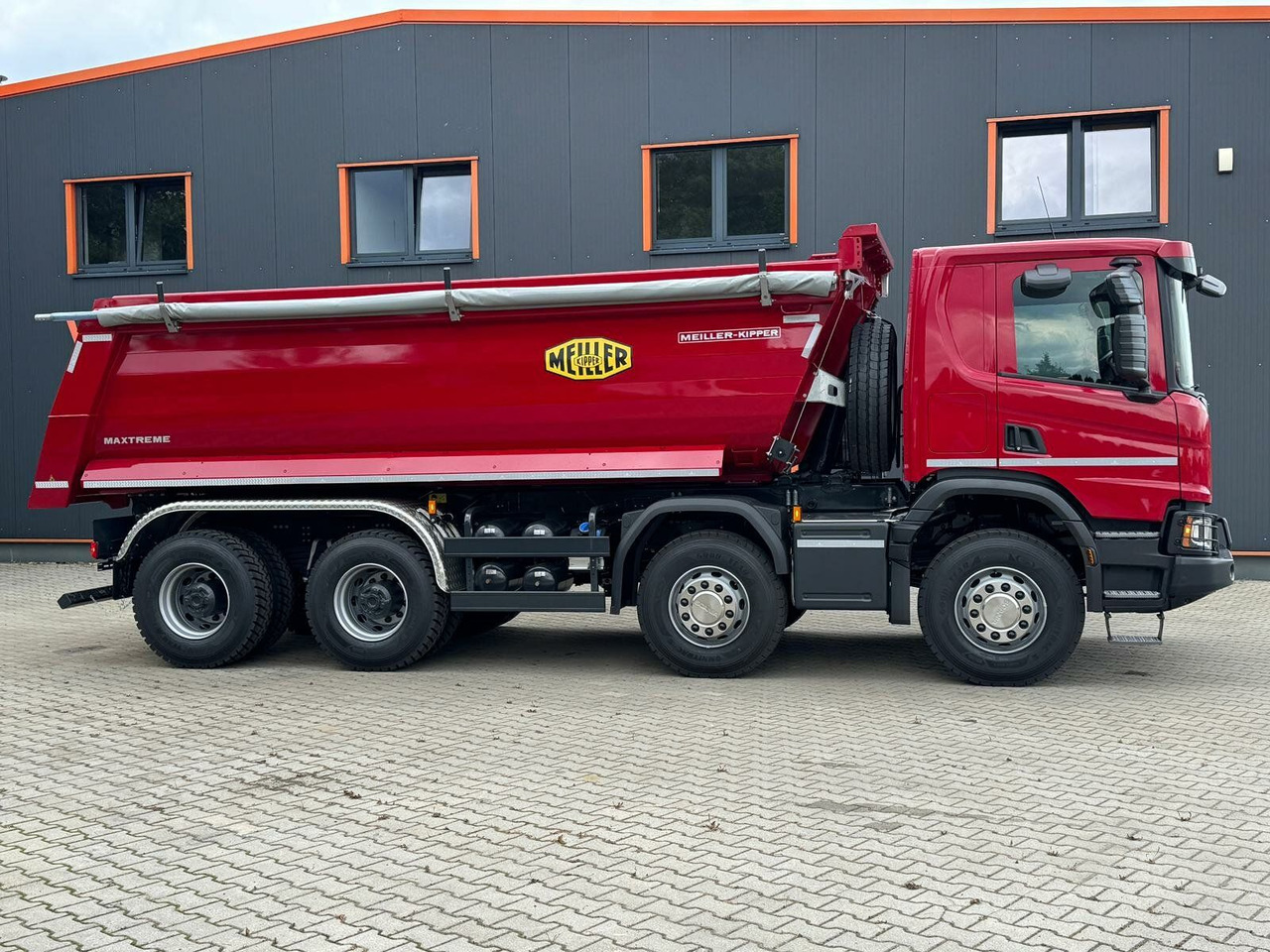 Scania P 420 8x4 Kipper Meiller Euro 6 - Ramenový nosič kontajnerov: obrázek 4 Scania P 420 8x4 Kipper Meiller Euro 6 - Ramenový nosič kontajnerov: obrázek 4