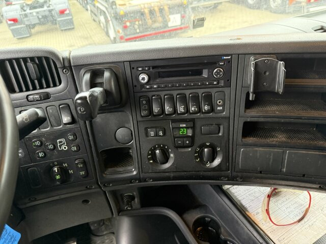 Scania R560 6x4 Holztransport Kran LOGLIFT HIAB 140S79R - Lesovůz, Auto s hydraulickou rukou: obrázek 4 Scania R560 6x4 Holztransport Kran LOGLIFT HIAB 140S79R - Lesovůz, Auto s hydraulickou rukou: obrázek 4