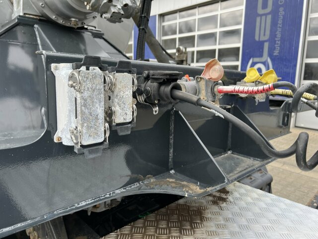 Schwing Stetter Betonmischer Auflieger 10 m³ - Návěs domíchávač: obrázek 2 Schwing Stetter Betonmischer Auflieger 10 m³ - Návěs domíchávač: obrázek 2