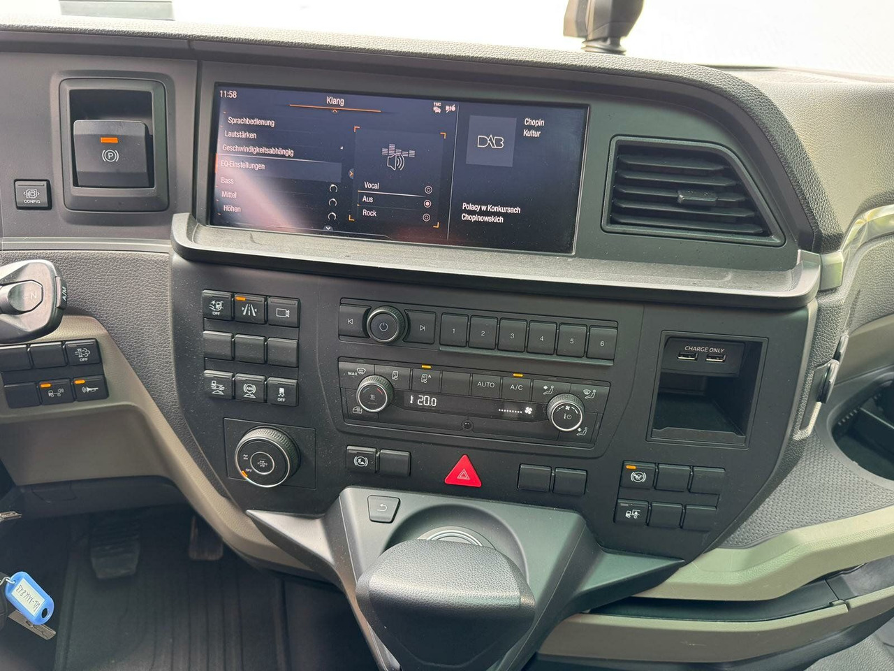 Tahač MAN TGX 18.470 4x4H SZM - Kipphyd. Euro 6 *Kippaufl.: obrázek 13