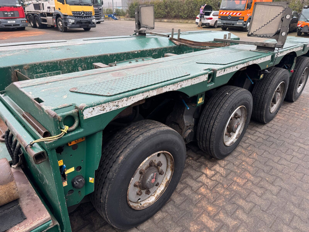 Tahač Mercedes-Benz ACTROS 4163 8x4 Schwerlast +Tieflader 4+2 *83 T: obrázek 15