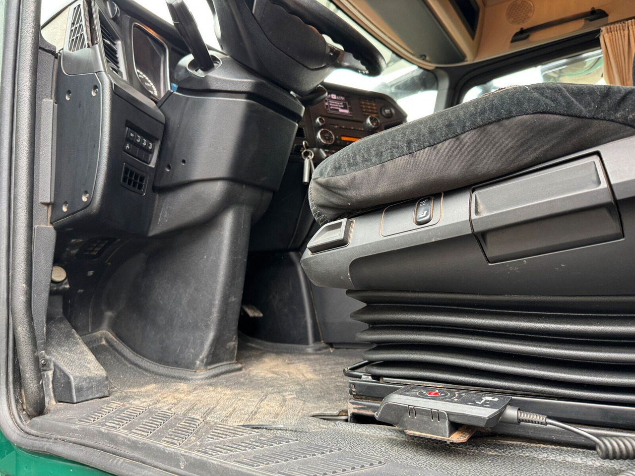 Tahač Mercedes-Benz ACTROS 4163 8x4 Schwerlast +Tieflader 4+2 *83 T: obrázek 20