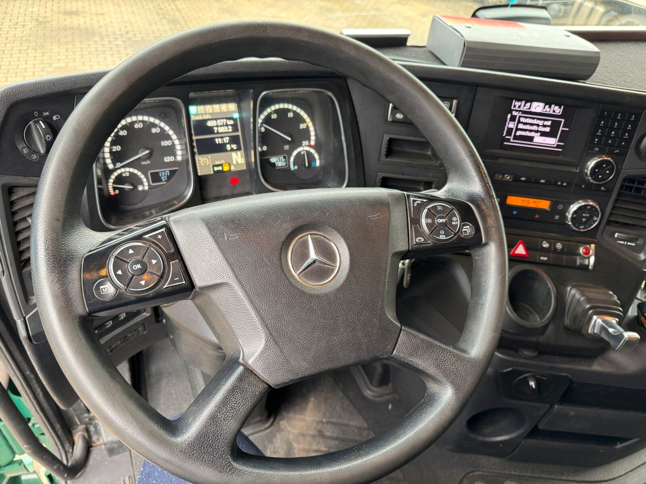 Tahač Mercedes-Benz ACTROS 4163 8x4 Schwerlast +Tieflader 4+2 *83 T: obrázek 26