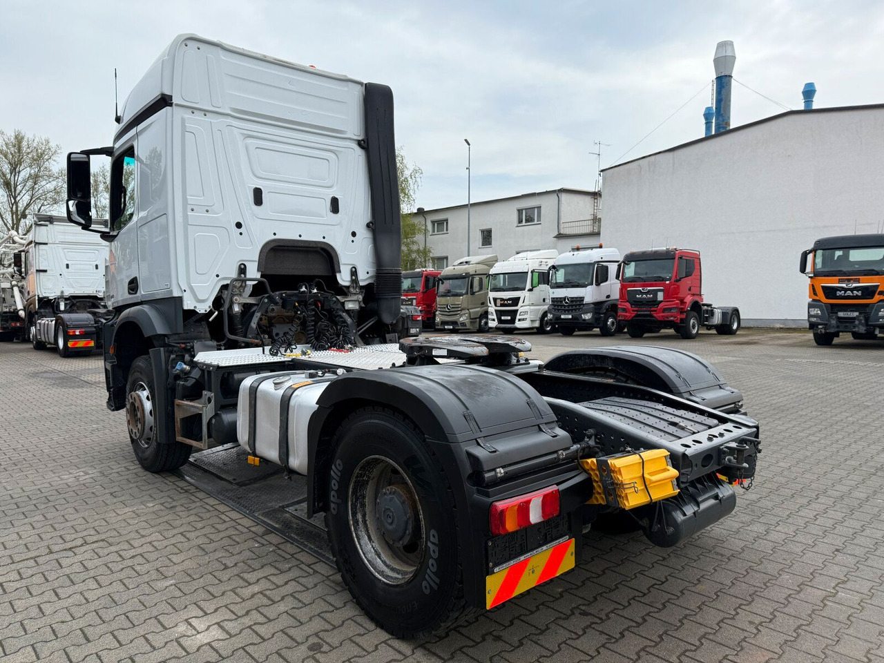 Mercedes-Benz Actros 1843 Sattelzugmaschine 4x2 Kipph. - Tahač: obrázek 5 Mercedes-Benz Actros 1843 Sattelzugmaschine 4x2 Kipph. - Tahač: obrázek 5