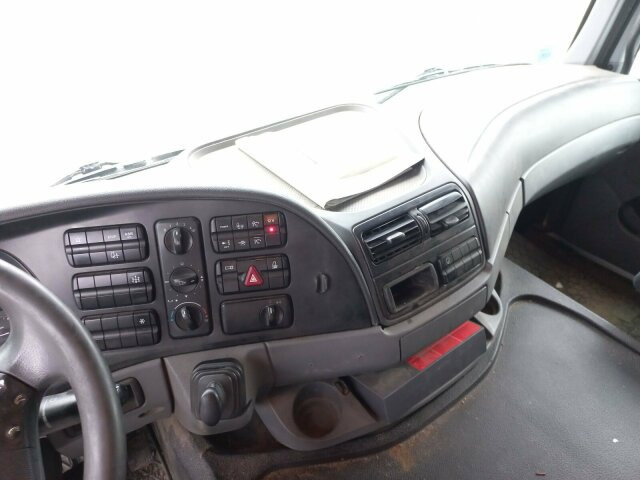 Mercedes-Benz Actros 1846 4x2 Euro 5 Retarder Kipphydraulik - Tahač: obrázek 3 Mercedes-Benz Actros 1846 4x2 Euro 5 Retarder Kipphydraulik - Tahač: obrázek 3