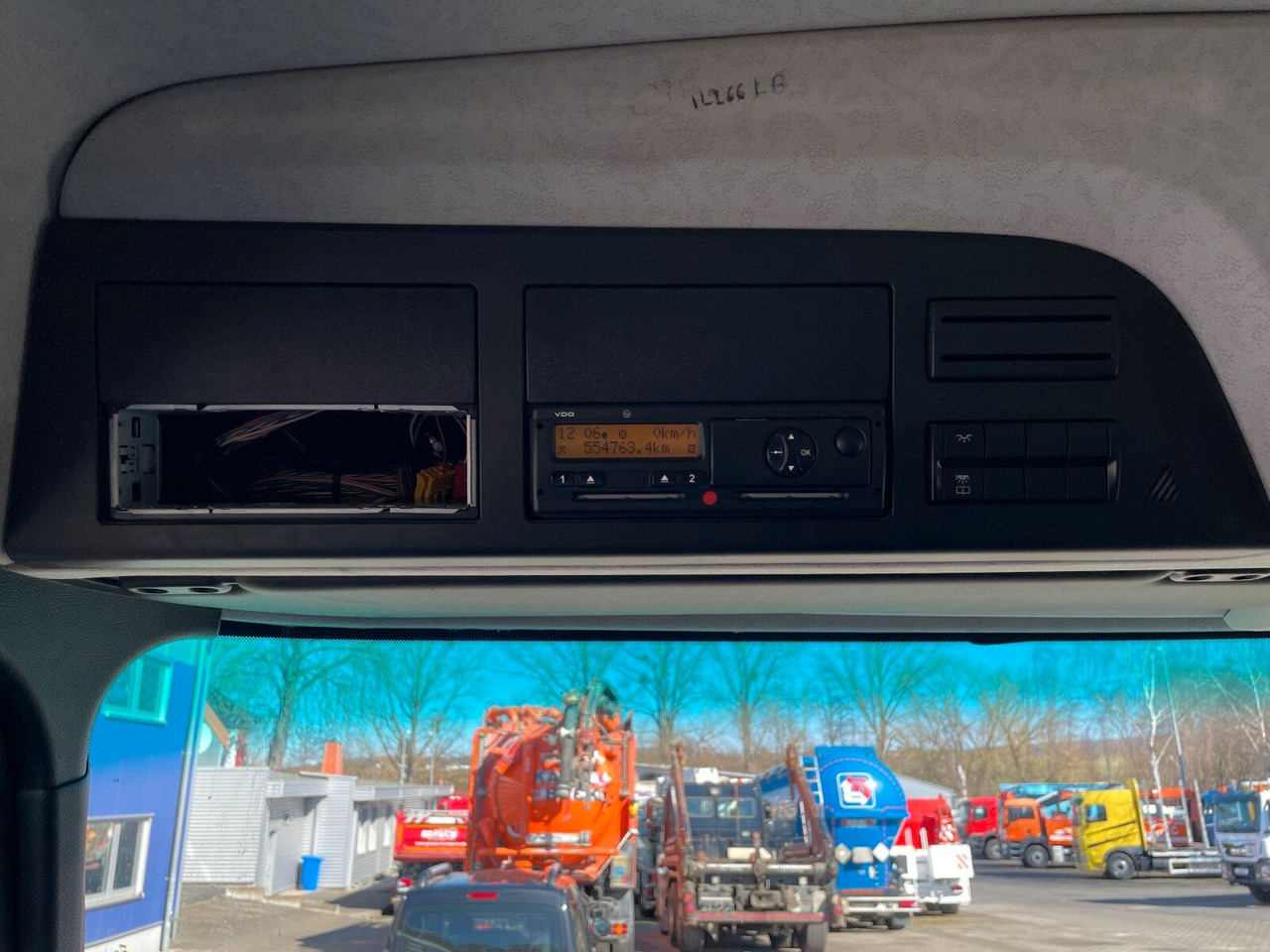Mercedes-Benz Antos 2136 4x2 SZM Retarder Kipphyd. *Betonaufl. leasing Mercedes-Benz Antos 2136 4x2 SZM Retarder Kipphyd. *Betonaufl.: obrázek 18