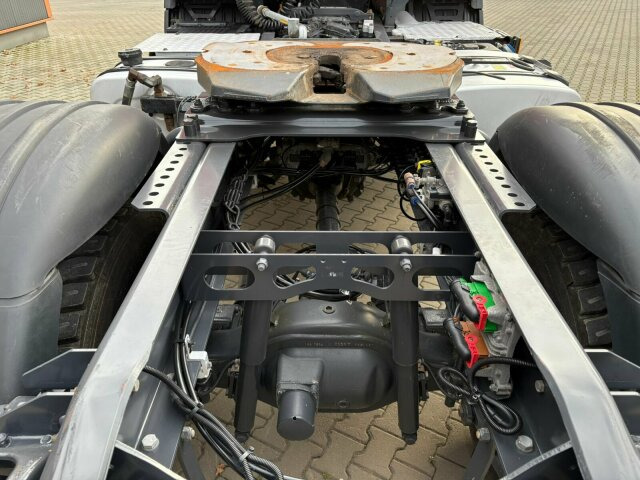 Scania G450 4x4 Euro 6 SZM Kipphydraulik Blatt/ Blatt - Tahač: obrázek 3 Scania G450 4x4 Euro 6 SZM Kipphydraulik Blatt/ Blatt - Tahač: obrázek 3