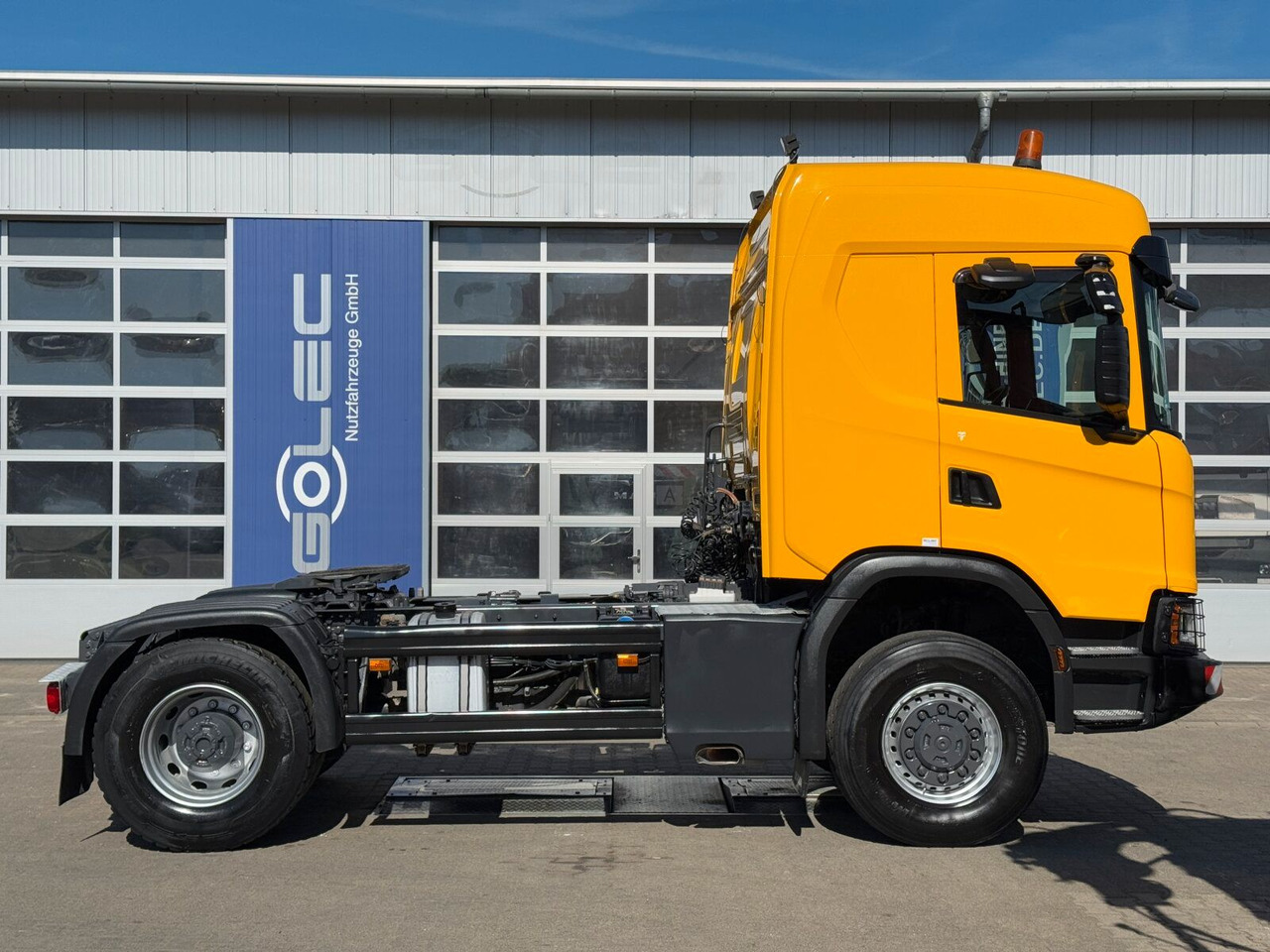 Scania G450 XT 4x4 Euro 6 SZM Kipphydraulik Blatt/ Luft - Tahač: obrázek 2 Scania G450 XT 4x4 Euro 6 SZM Kipphydraulik Blatt/ Luft - Tahač: obrázek 2