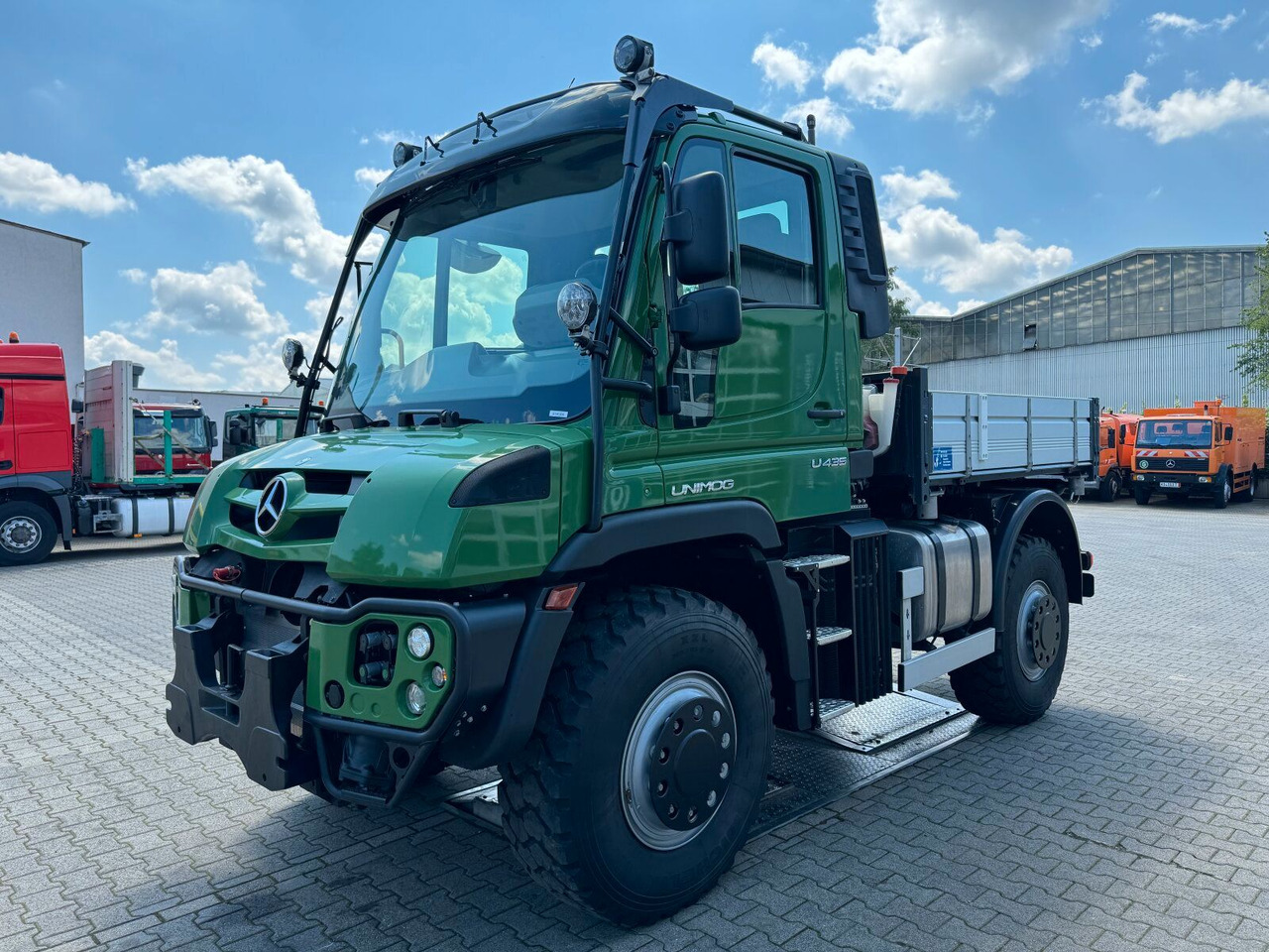 Unimog U435 Kipper mit Reifendruckregelanlage - Sklápěč: obrázek 2 Unimog U435 Kipper mit Reifendruckregelanlage - Sklápěč: obrázek 2