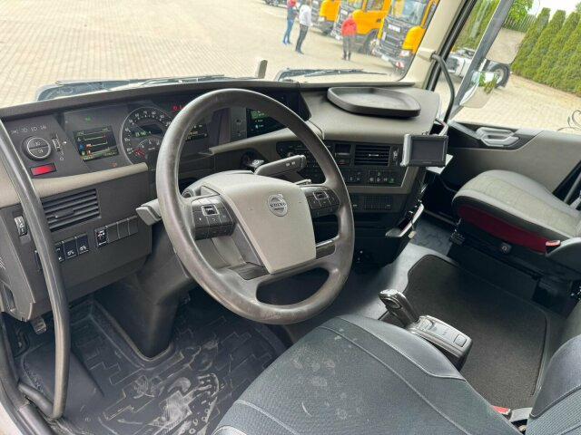 Volvo FH 540 6x2 Abrollkipper MEILLER RK 26.67 - Hákový nosič kontejnerů: obrázek 2 Volvo FH 540 6x2 Abrollkipper MEILLER RK 26.67 - Hákový nosič kontejnerů: obrázek 2