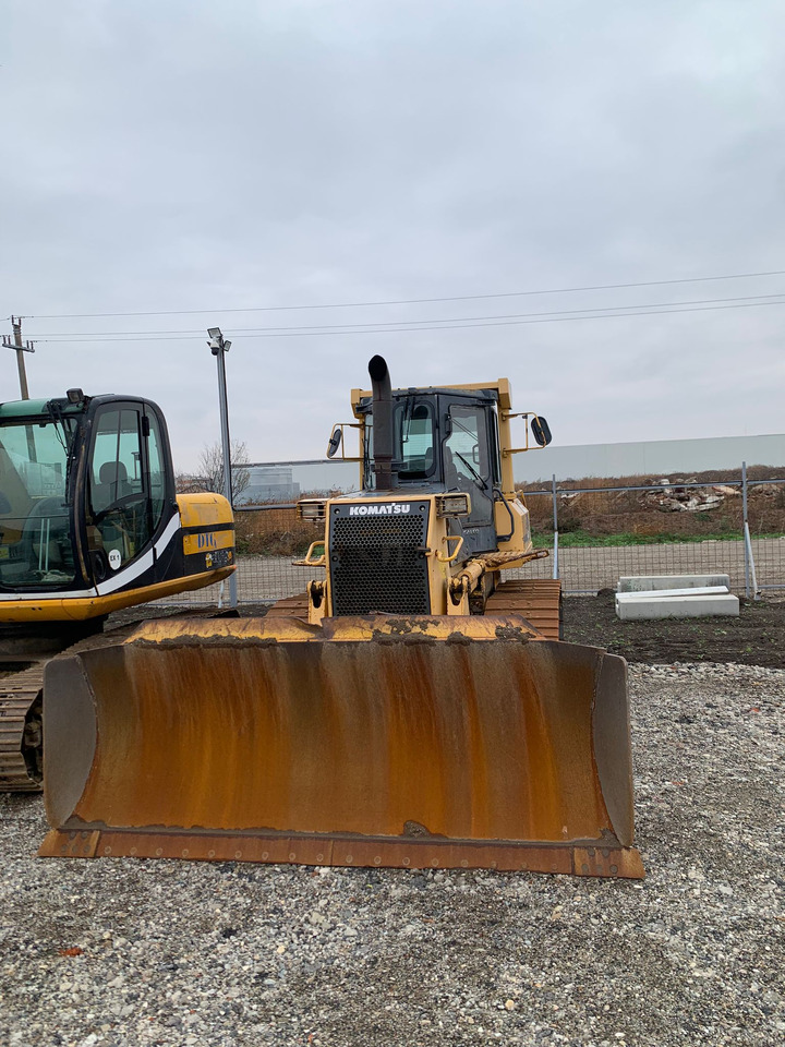 KOMATSU D61EX-15 - Buldozer: obrázek 4 KOMATSU D61EX-15 - Buldozer: obrázek 4